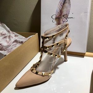 jessica simpson dameera pump